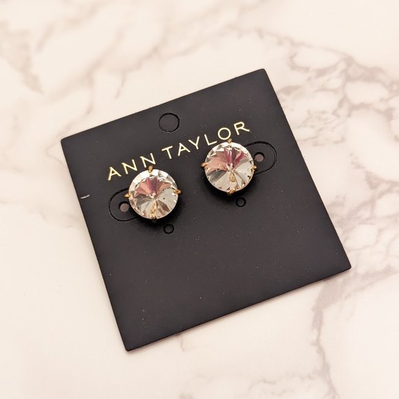 Ann Taylor Crystal Stud Earrings NWT - Picture 5 of 5